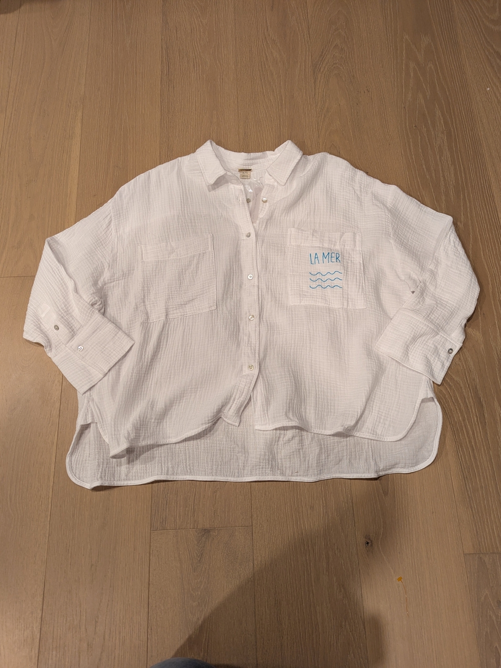 White 'La Mer' Pocket Button-Up Shirt - Lightweight Cotton